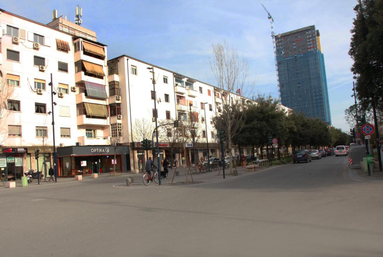 Cozy Central Apartment Tirana Exterior photo